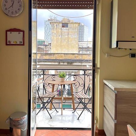 La Ferrovia Holiday Home Napoli Dış mekan fotoğraf
